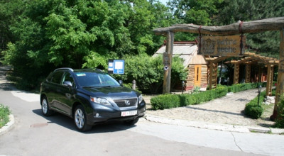 Dura Lexus, Sed Lexus - Photo