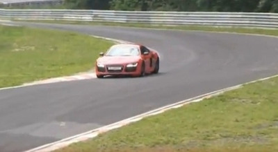 Supercarurile se distreaza pe Nurburgring - Photo