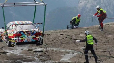 BMW urca modelul M3 Art Car la peste 600 de metri - Photo