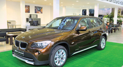 Un pas pentru BMW, o nouă clasă auto Un pas pentru BMW, o nouă clasă auto - Photo