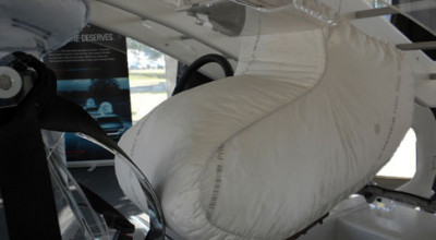 TRW a inventat airbag-ul amplasat in plafon TRW a inventat airbag-ul amplasat in plafon - Photo