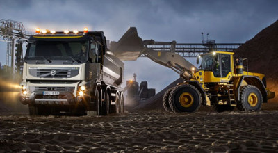 Noul Volvo FMX - ideal pentru aplicatii în constructii - Photo