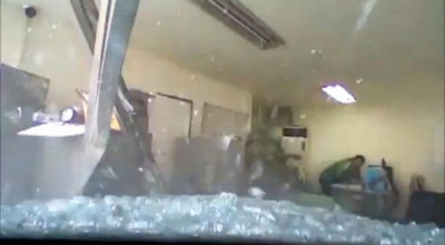 Accident stupid într-o benzinărie - Photo