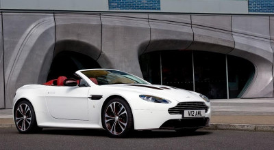 Aston Martin a prezentat V12 Vantage Roadster - Photo