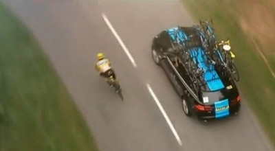 O zi in ciclism alaturi de Jaguar XF Sportbrake - Photo