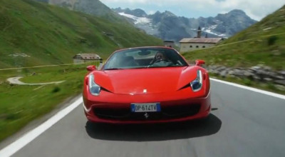 Pasiune italiană la pătrat: Ferrari 458 Spider prin Pasul Stelvio - Photo