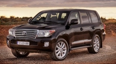 Toyota a prezentat Land Cruiser facelift - Photo