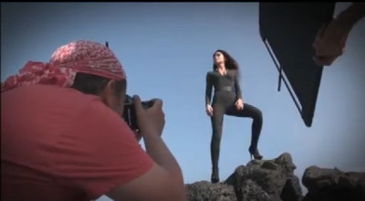 Faceti cunostinta cu modelul din reclama „Dark Side of Ram” - Photo