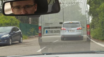 Reţea de socializare pentru maşini: simTD - Photo