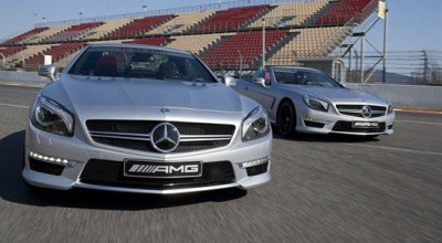 Primele imagini oficiale cu noul Mercedes SL63 AMG - Photo