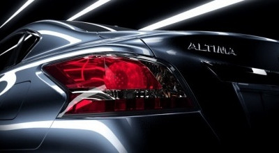 Un nou teaser pentru Nissan Altima - Photo