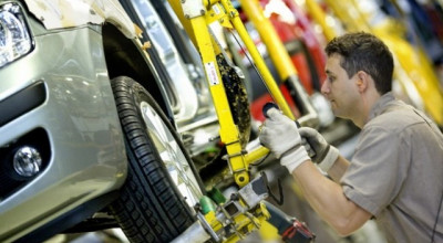 Fiat inchide sediul central vreme de 8 zile - Photo