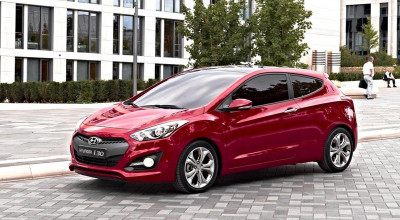 Hyundai i30 în trei uși va poposi la Paris - Photo