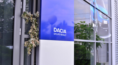 În vizită la Saloanele Auto din Moldova: Dacia - Photo