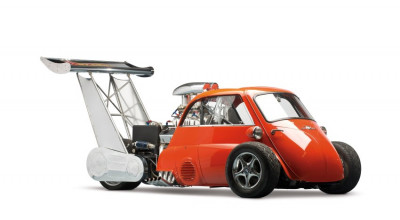 Micuţul BMW Isetta Drag de 730 CP va fi scos la licitaţie - Photo