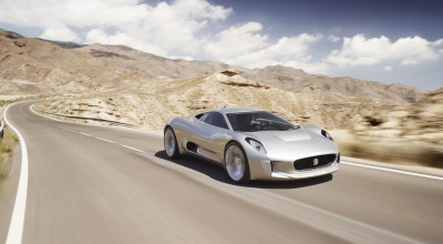 Şansele conceptului Jaguar C-X75 să devină rival pentru noua generaţie de hypercaruri sunt anulate - Photo