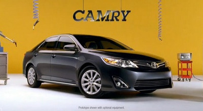 Super Bowl XLVI si Toyota Camry - Photo