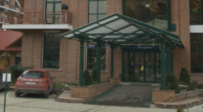 Locuiesti in sectorul 2? Poti parca gratis la hotel Caro! - Photo