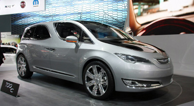 Chrysler 700C - Photo