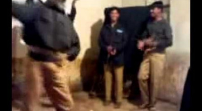 Politia danseaza - A venit randul politistilor din Pakistan - Photo