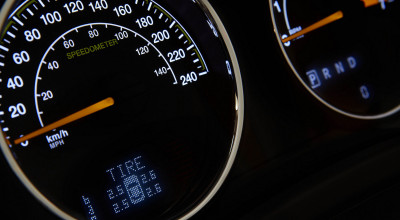 Jeep Compass a primit un facelift - Photo