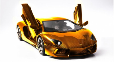 Lamborghini Aventador - Photo