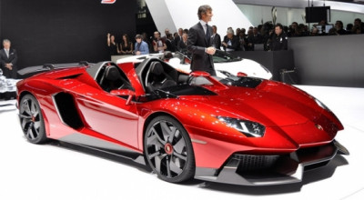 Povestea din spatele lui Lamborghini Aventador J - Photo