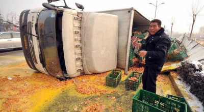 Cea mai mare omletă made in China... pe şosea! - Photo