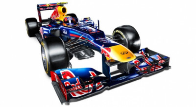 Red Bull Racing dezvaluie monopostul RB8 - Photo