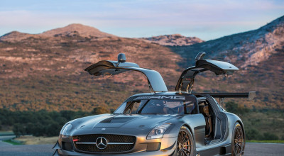 Mercedes-Benz SLS AMG GT3 45th Anniversary Edition - Photo