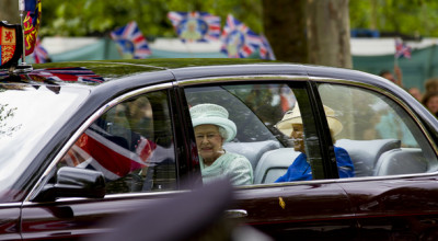 Job de şofer pentru... - Photo