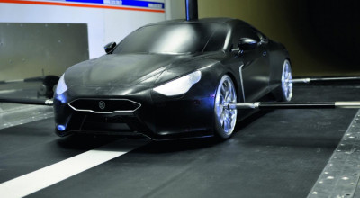 La Paris a debutat versiunea de serie a supercarului Exagon Furtive-eGT - Photo