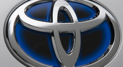 Toyota vrea sa comercializeze pe piata europeana masini pe hidrogen - Photo