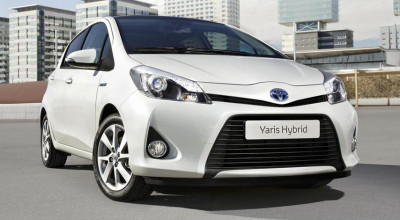 Toyota Yaris Hybrid - Photo