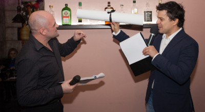 Calendar incendiar cu o lansare pe măsură Calendar incendiar cu o lansare pe măsură - Photo