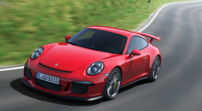 Porsche va înlocui motoarele supercarului 911 GT3 - Photo