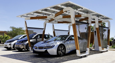 Divizia BMW DeisgnworksUSA a creat un garaj cu panouri solare - Photo