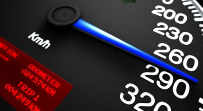 În numai 3 zile peste 1.500 de şoferi amendaţi pentru depăşirea limitei de viteză! - Photo