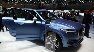 Când mai e un pas până la perfecţiune! Vezi ce gafe am descoperit la noul XC90 R-Design! - Photo