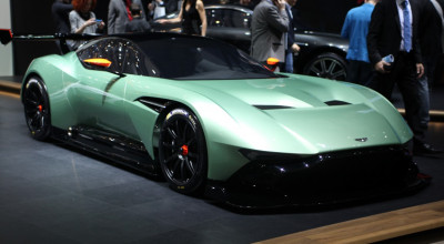 Britanicii au prezentat la Geneva primul Aston Martin de 800 CP! - Photo