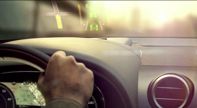 Bentley Bentayga îşi dezvăluie parţial interiorul într-un nou videoclip - Photo