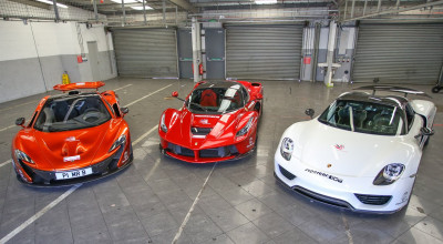 Trei maşini superbe, condiţii egale şi un singur pilot! Care este cel mai rapid? McLaren, Ferrari sau Porsche? - Photo