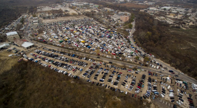 GALERIE FOTO: Vezi cât de mult s-a schimbat PIAŢA AUTO de-a lungul anilor! - Photo