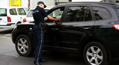 Amendă de până la 1000 de lei pentru şoferii care aruncă gunoaiele menajere în stradă! - Photo