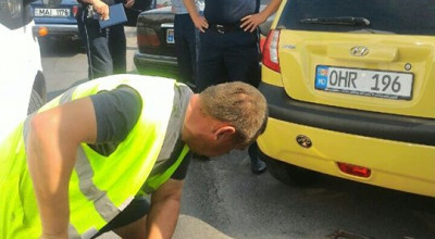 Polițiștii de patrulare continuă desfiinţarea parcărilor ilegale din capitală - Photo