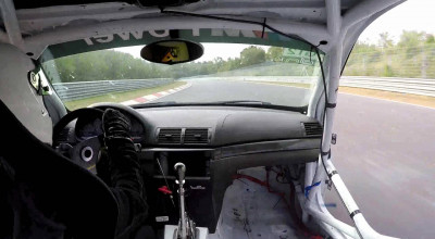 Surprins e puţin spus. La 280 km/h a rămas fără portiera pasagerului! (VIDEO) - Photo