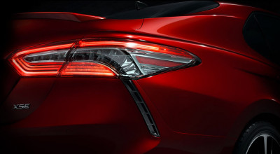 Noua generaţie Toyota Camry promite să te lase 