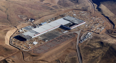 Producţia bateriilor a luat start la Tesla Gigafactory, în Nevada - Photo