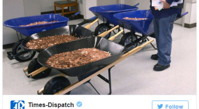 Şi-a plătit taxele auto în monede! A făcut-o în semn de protest faţă de instituţia de stat - Photo