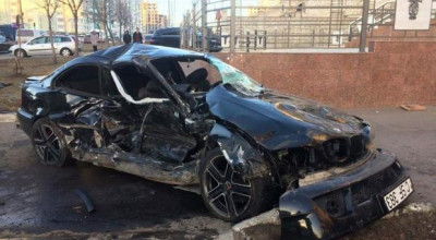 Consumul alcoolului la volan face din nou victime, 4 mașini distruse în această dimineață. - Photo